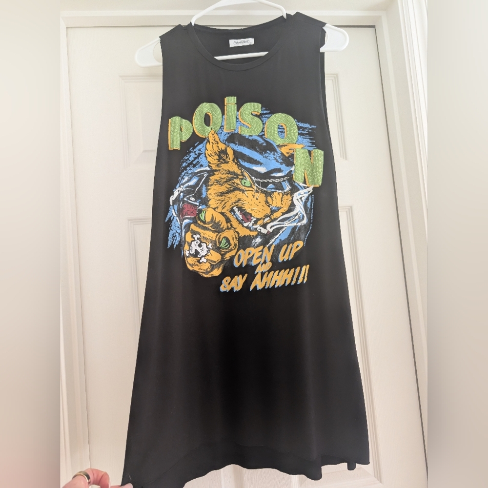 Lauren Moshi Graphic Band Concert Dress with Poison...Open Up And Say AHHHHHH!